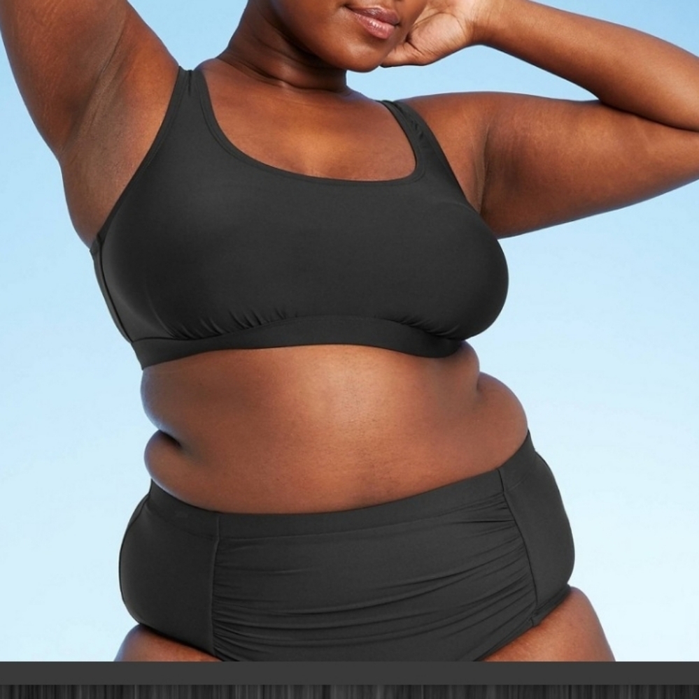(*)NEW Womans Square neck crop tankini top. 2x